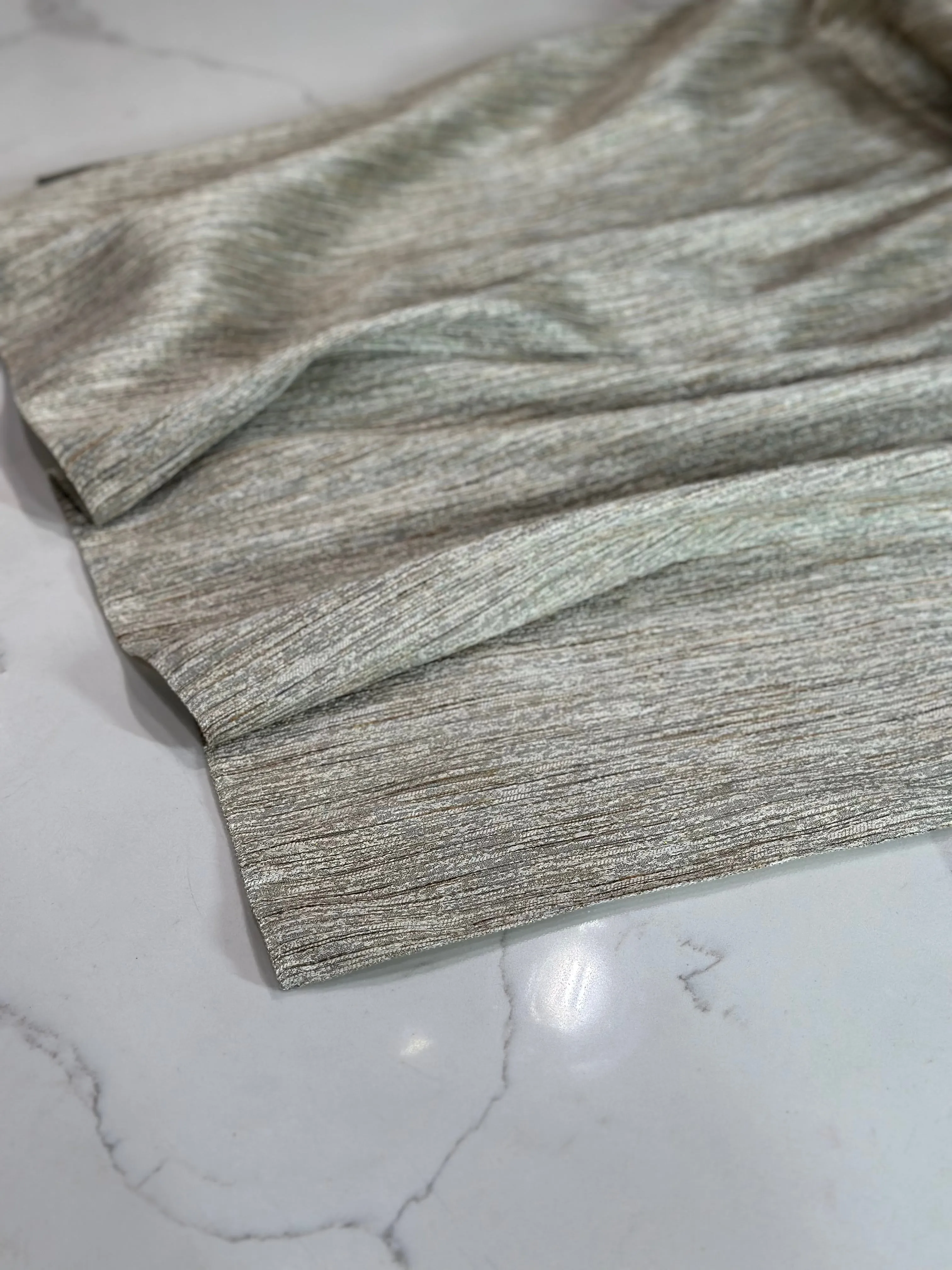1pc - Sterling Jacquard Table Linen 120" Round - Champagne