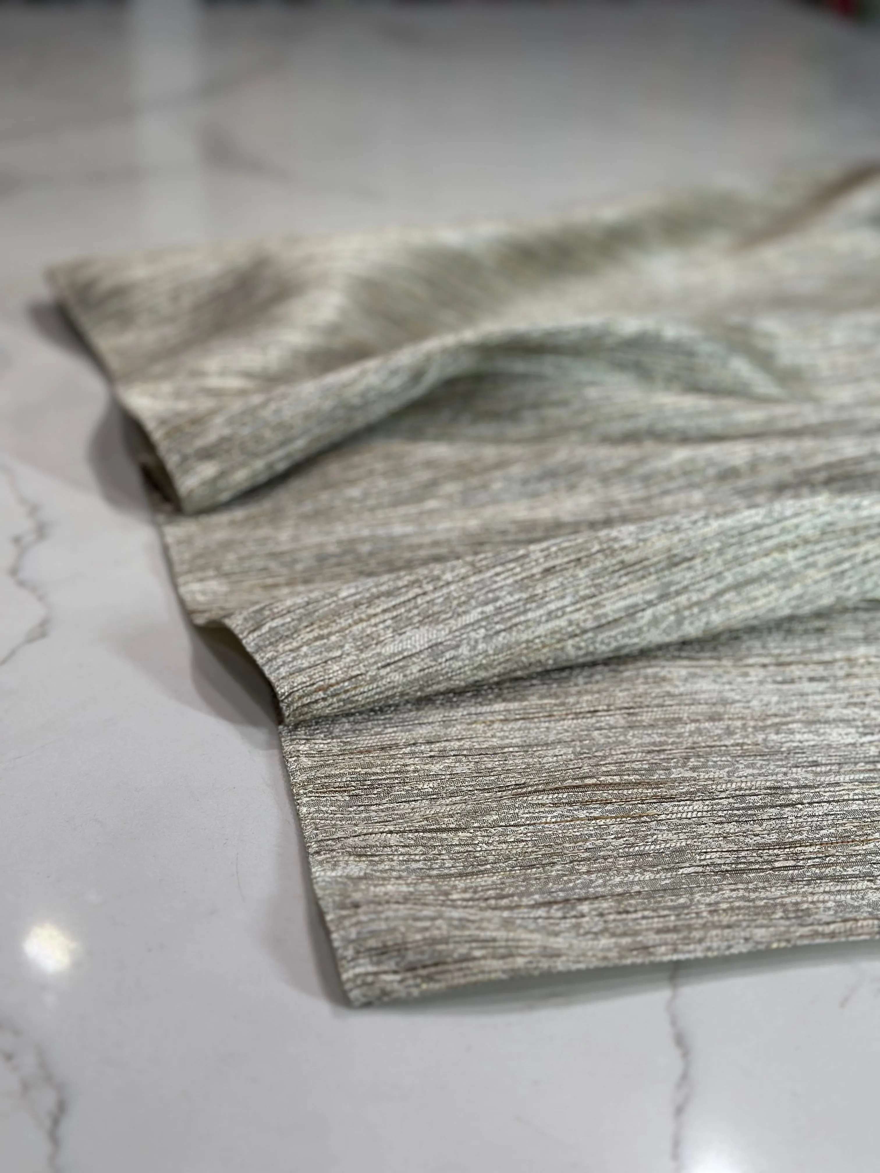 1pc - Sterling Jacquard Table Linen 120" Round - Champagne