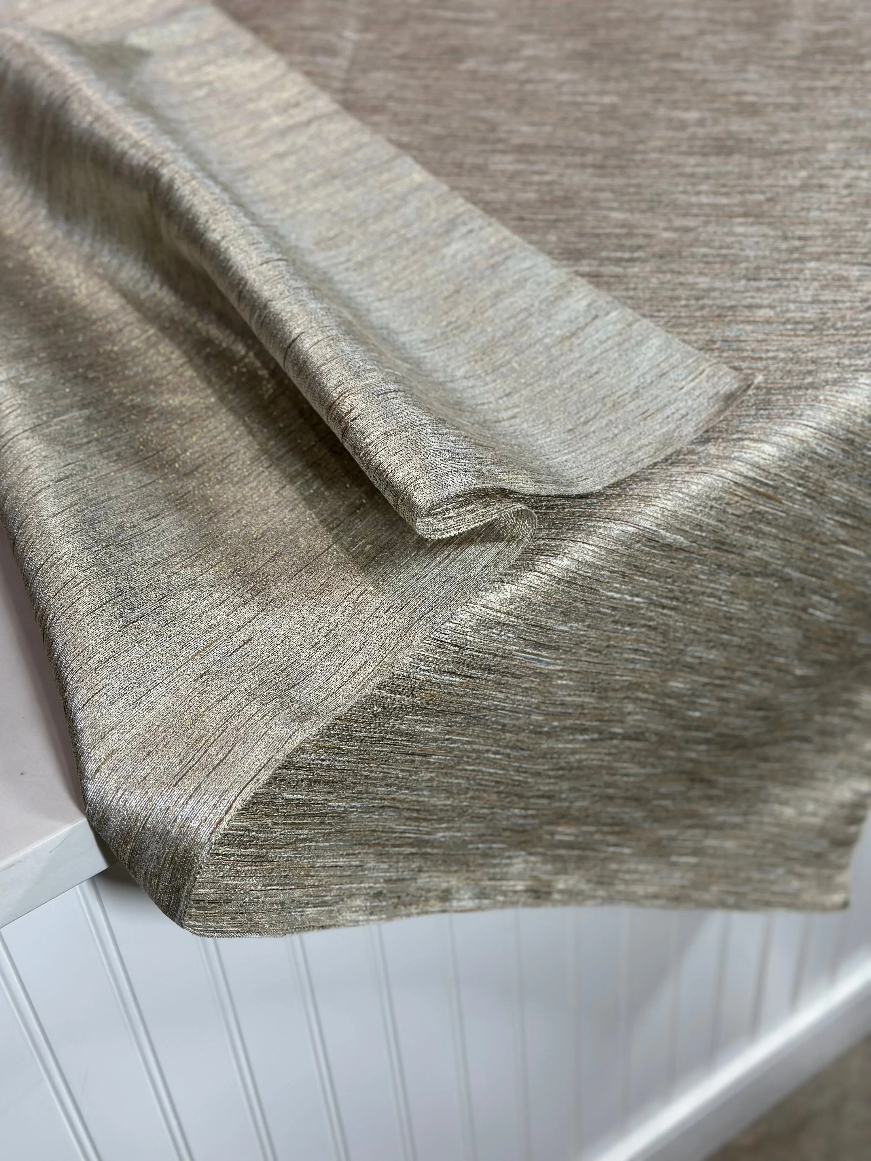 1pc - Sterling Jacquard Table Linen 120" Round - Champagne