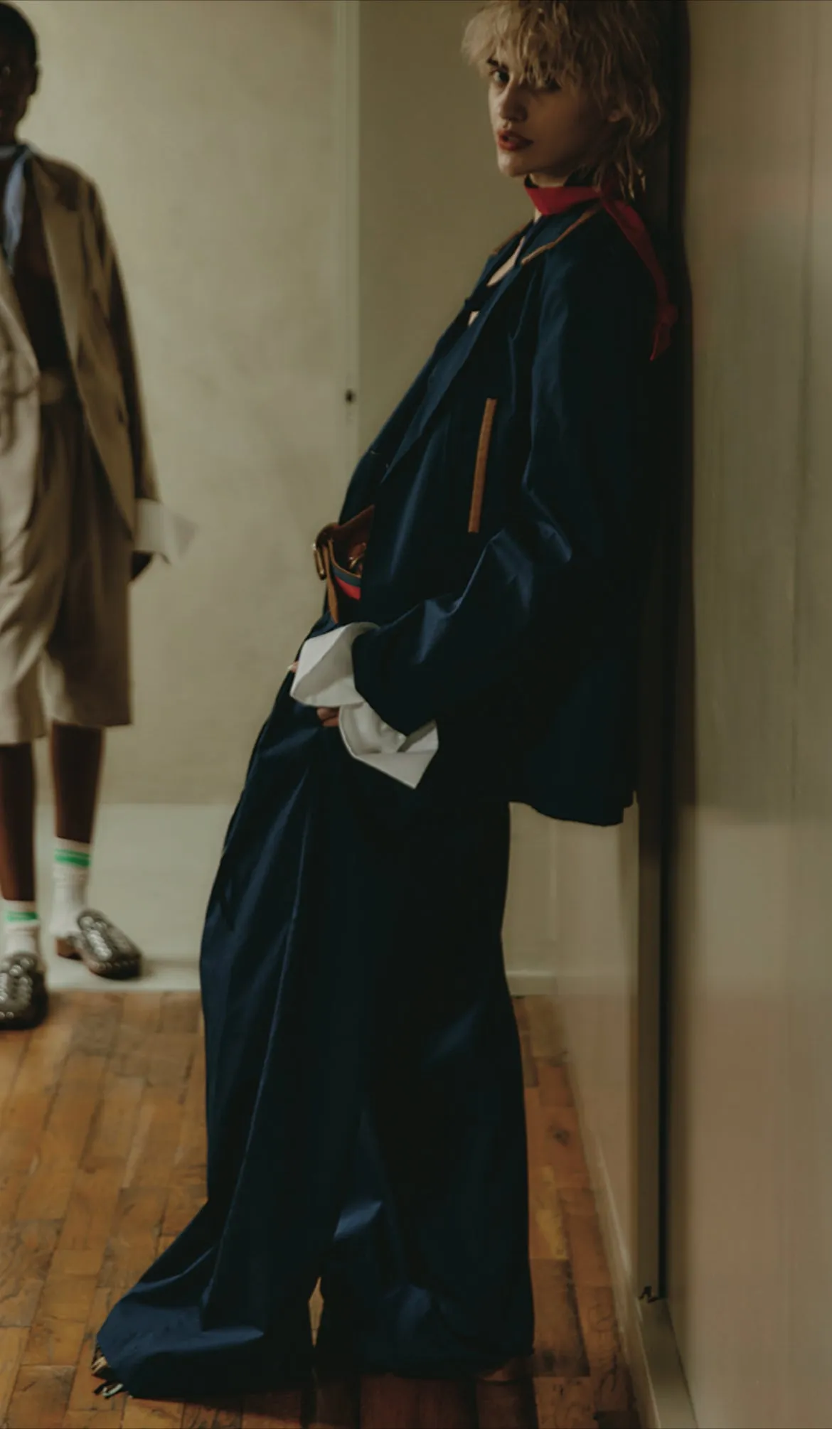 Jejia Wide Leg Trousers in Navy